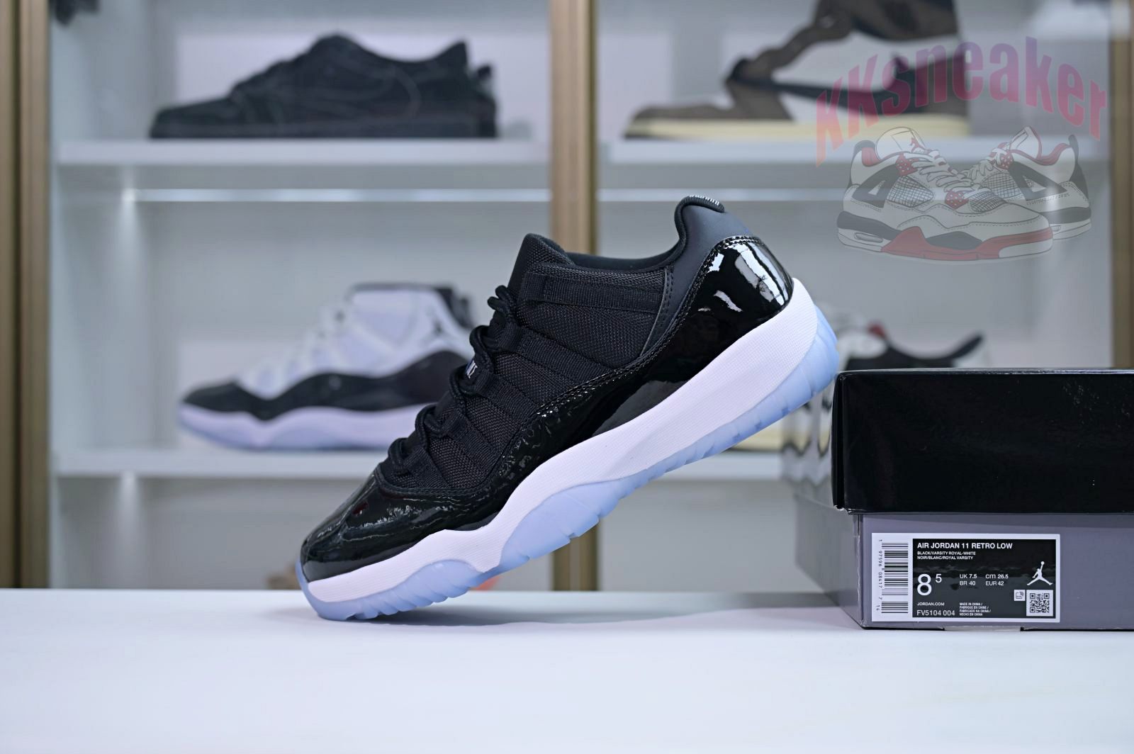 Air Jordan 11 Low 