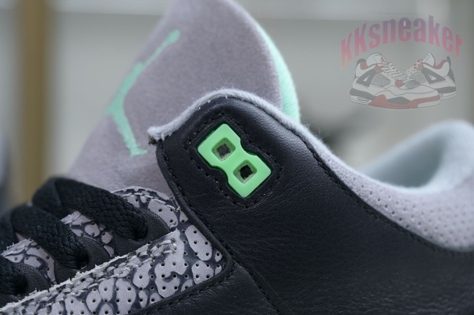 Air Jordan 3 Green Glow   AJ3