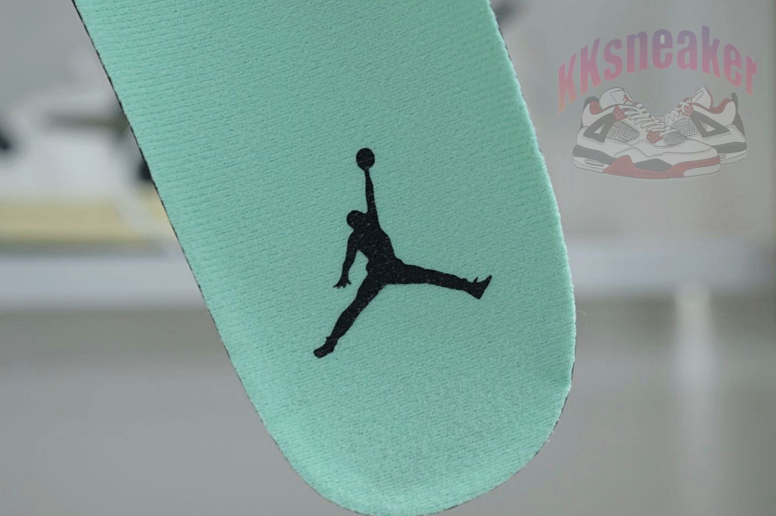 Air Jordan 3 Green Glow   AJ3