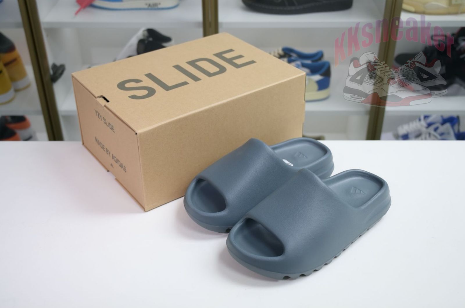 adidas originals Yeezy Slide