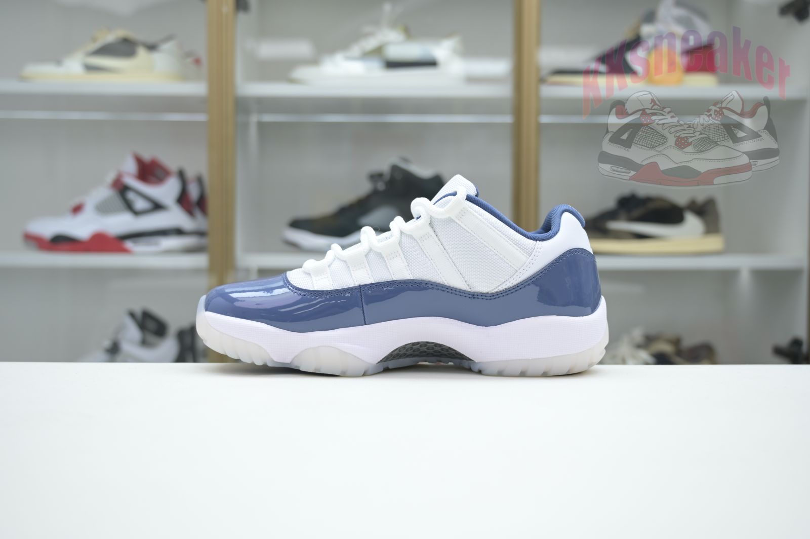 Jordan Air Jordan 11 Low“Diffused Blue”