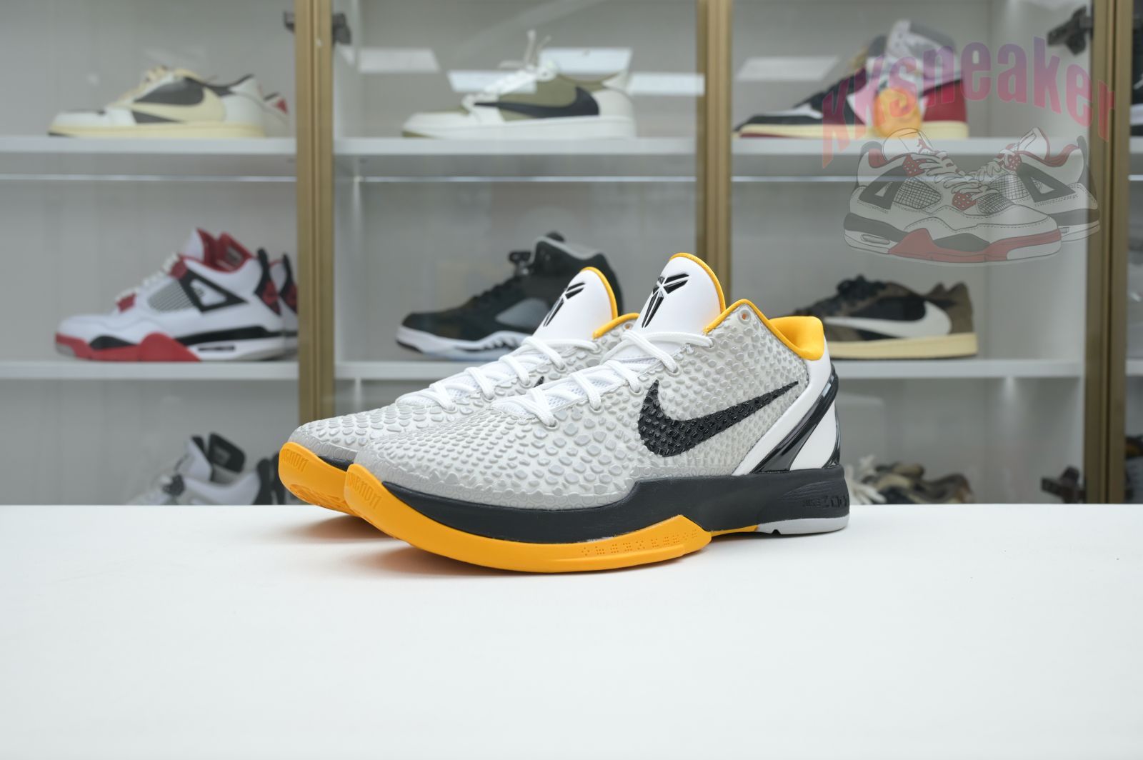Nike Zoom Kobe 6 Protro
