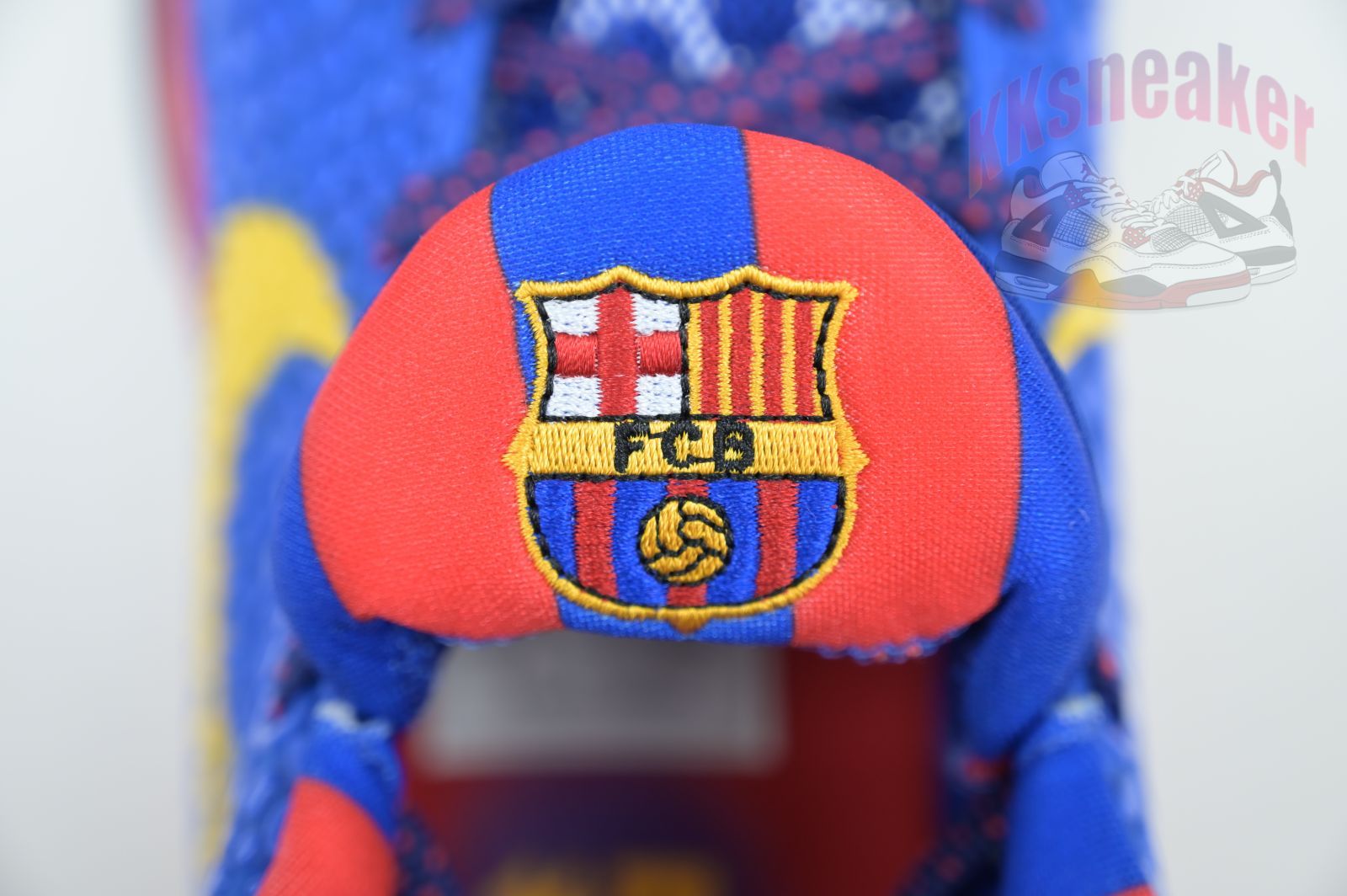 Nike Zoom Kobe 6  FC Barcelona Home