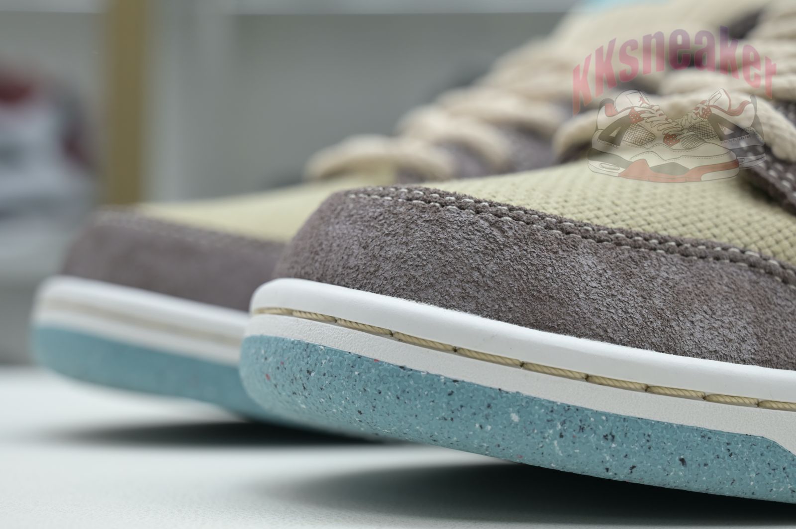 Nike SB Dunk Low