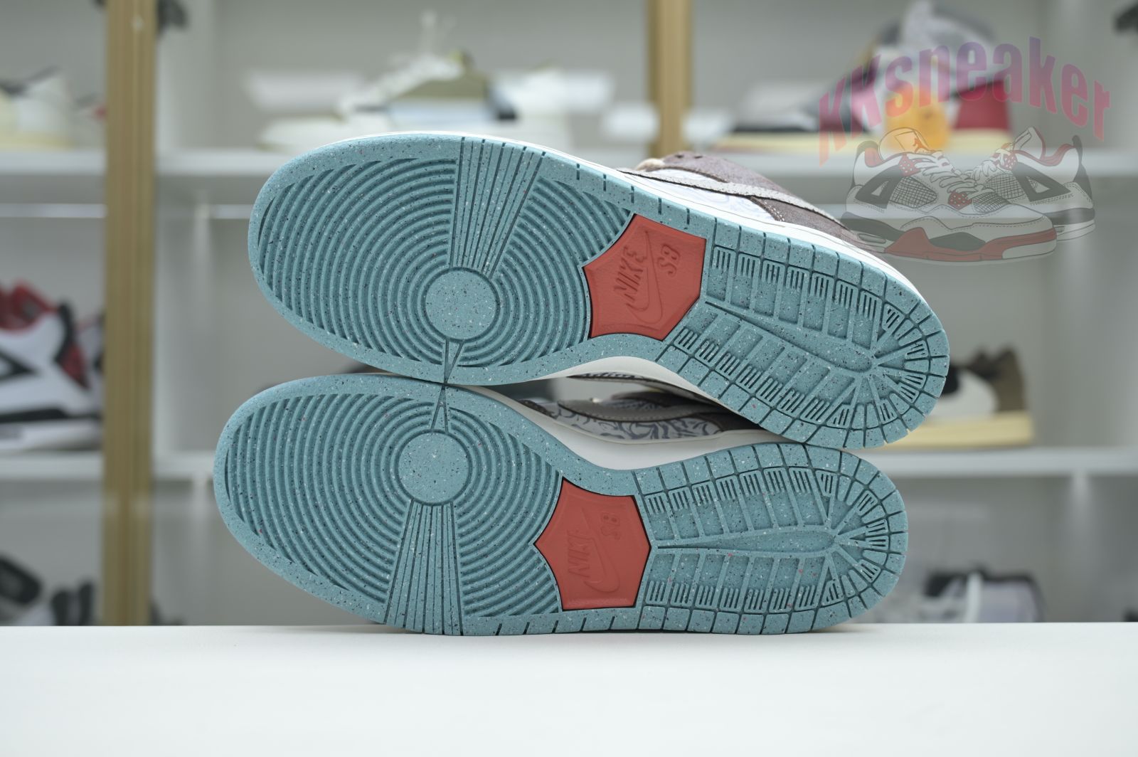 Nike SB Dunk Low