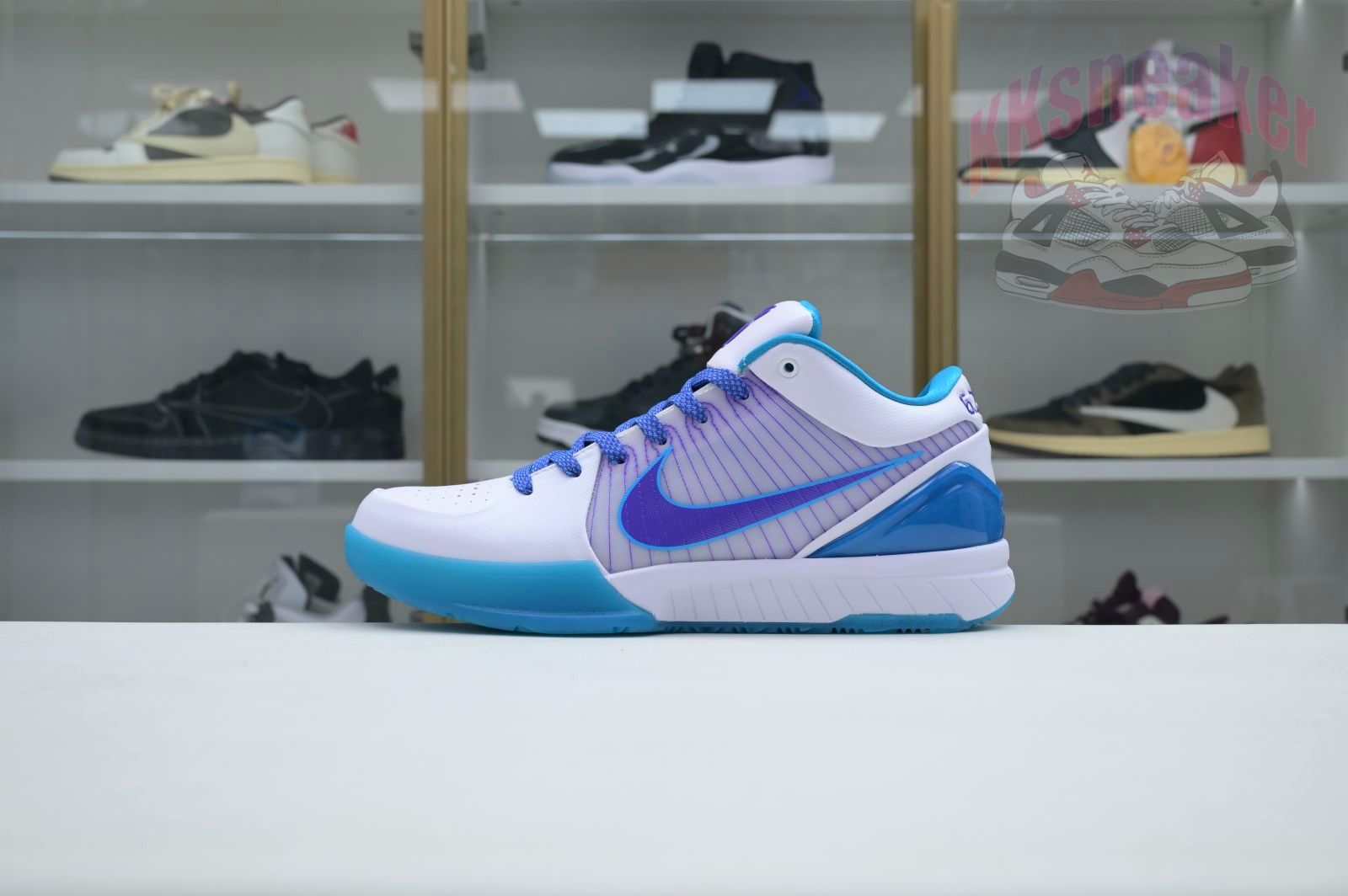 Nike Zoom Kobe 4 Protro