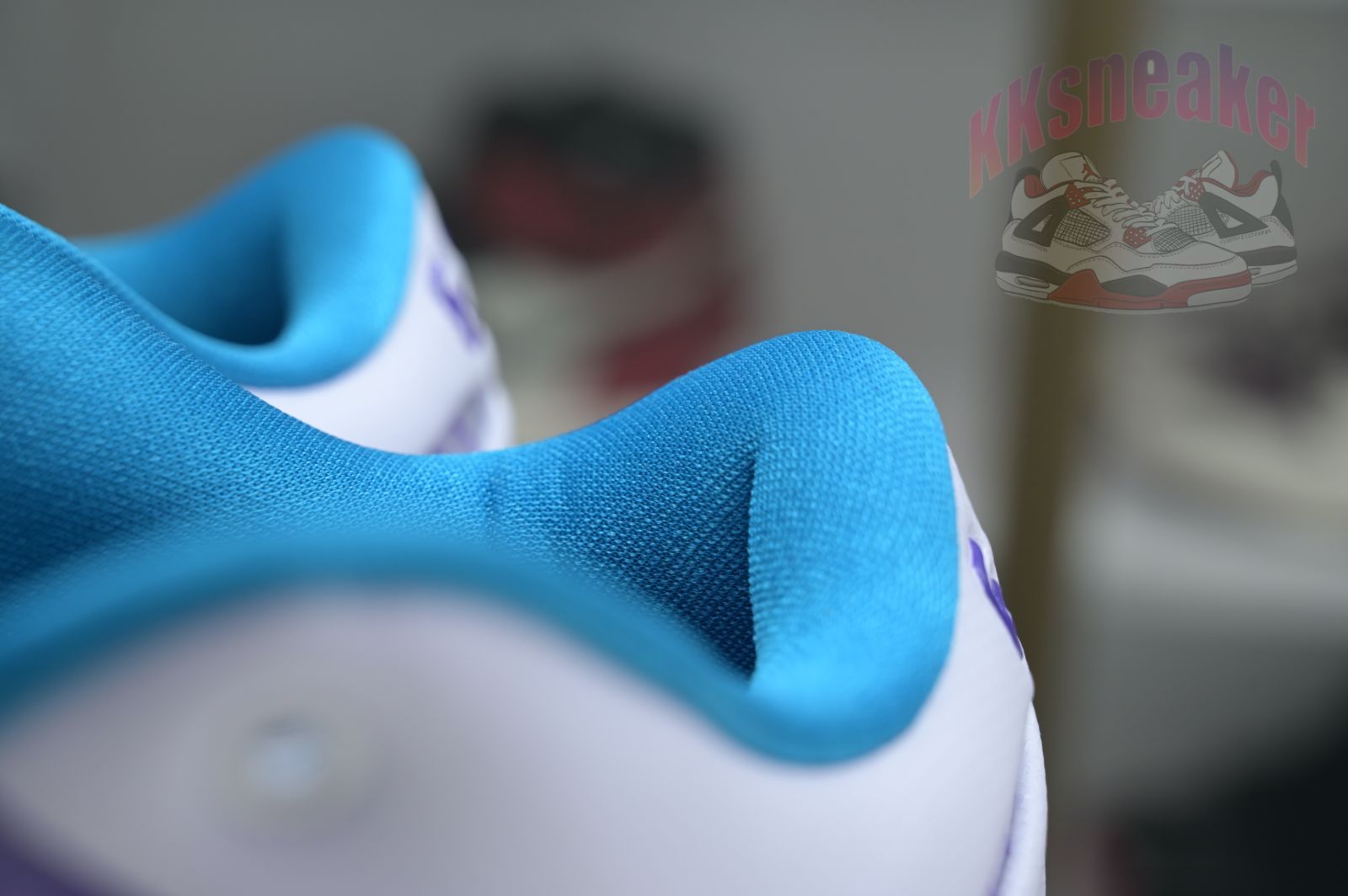 Nike Zoom Kobe 4 Protro