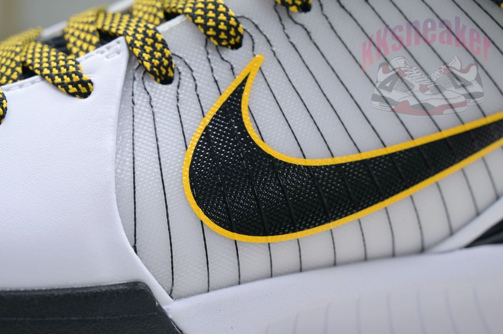 Nike Zoom Kobe 4 Protro
