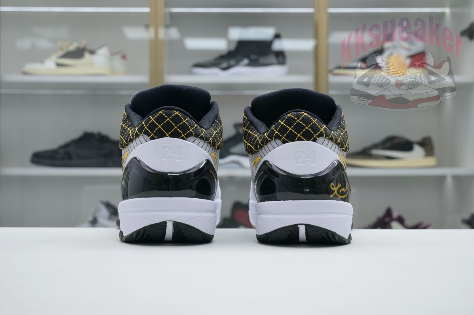 Nike Zoom Kobe 4 Protro