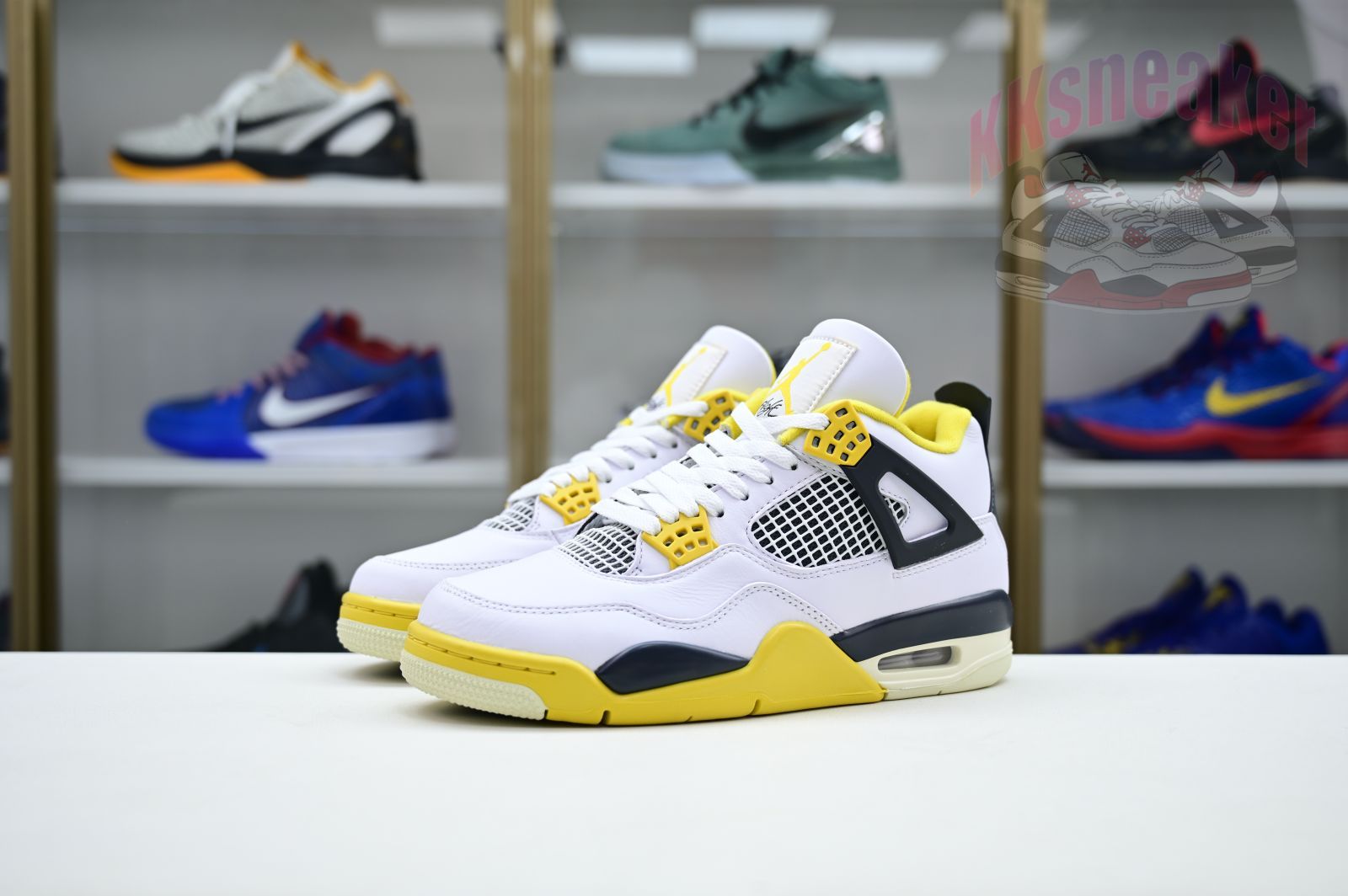 Jordan Air Jordan 4