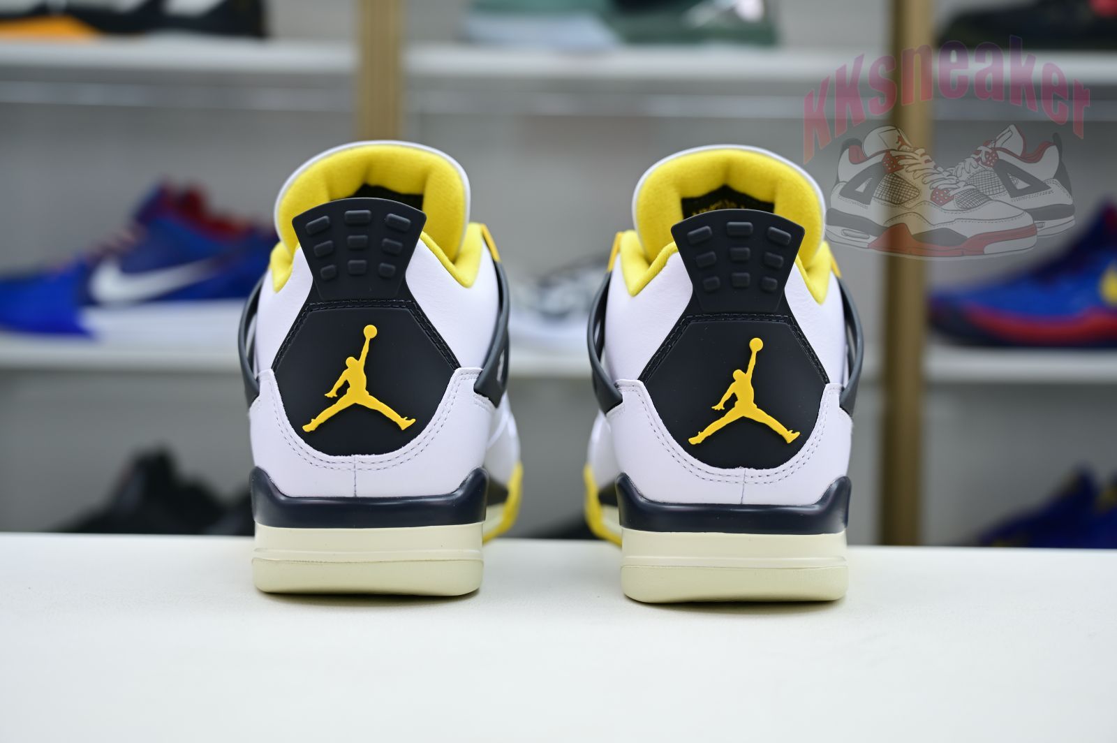 Jordan Air Jordan 4