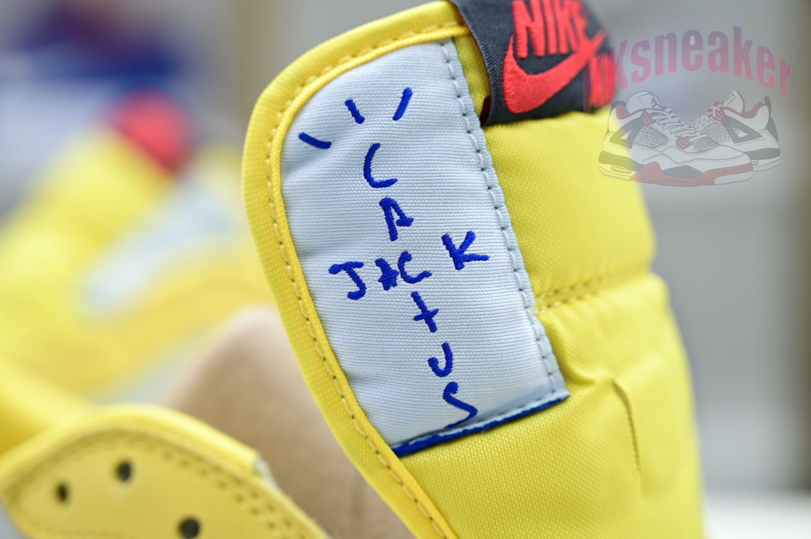 Travis Scott x Jordan Air Jordan 1 Low Canary