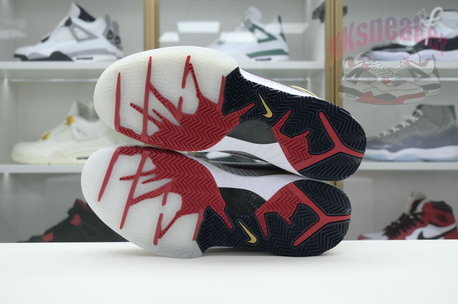 Nike Zoom Kobe 4 Protro