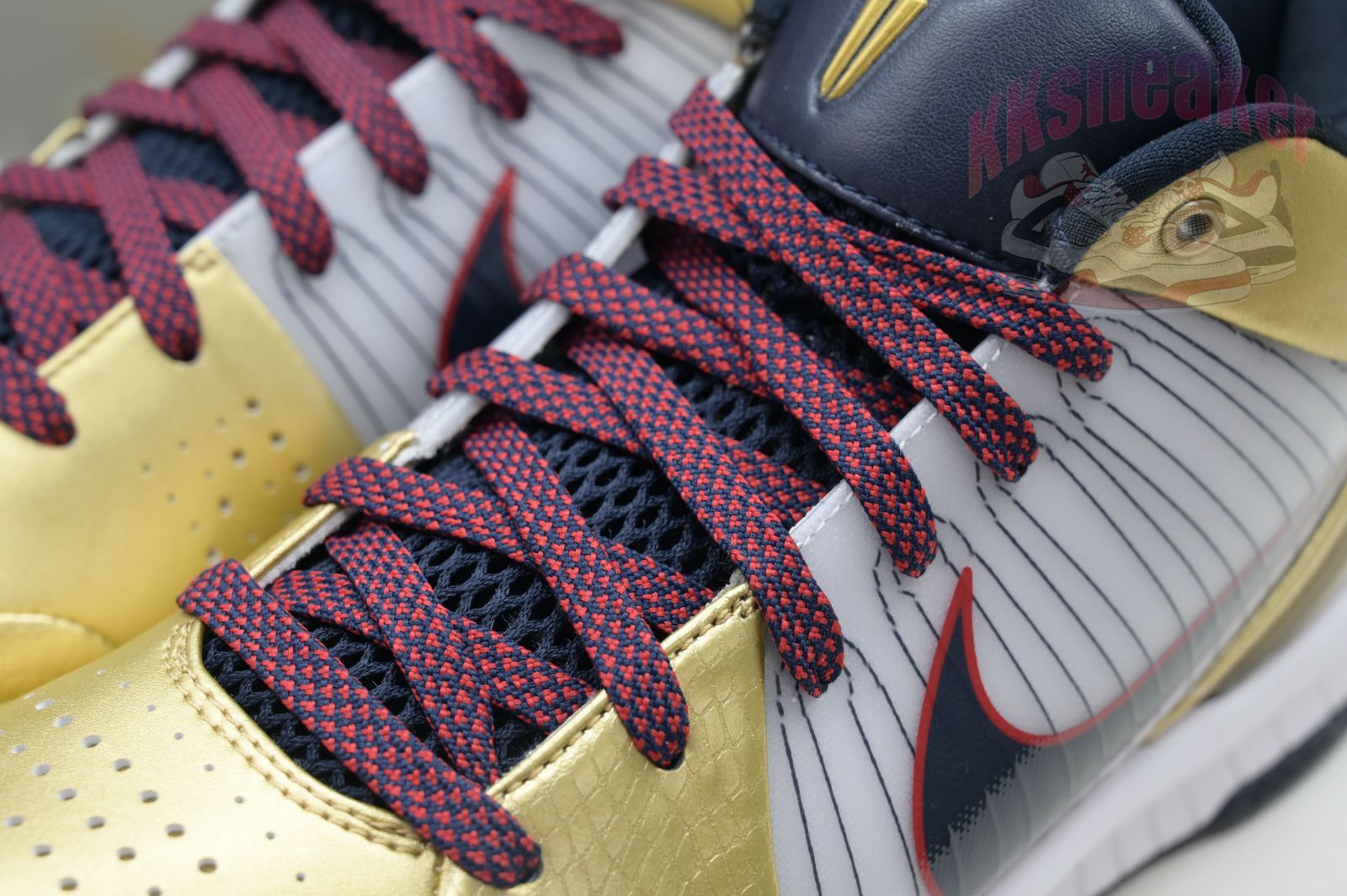 Nike Zoom Kobe 4 Protro