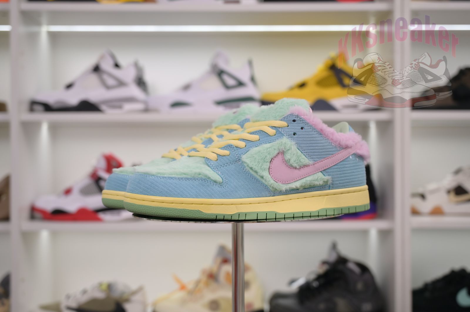 Verdy x Nike Dunk SB