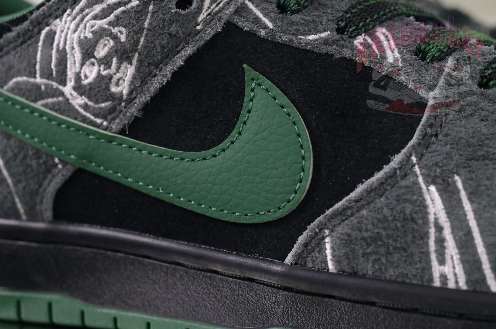 There Skateboards x Nike Dunk SB