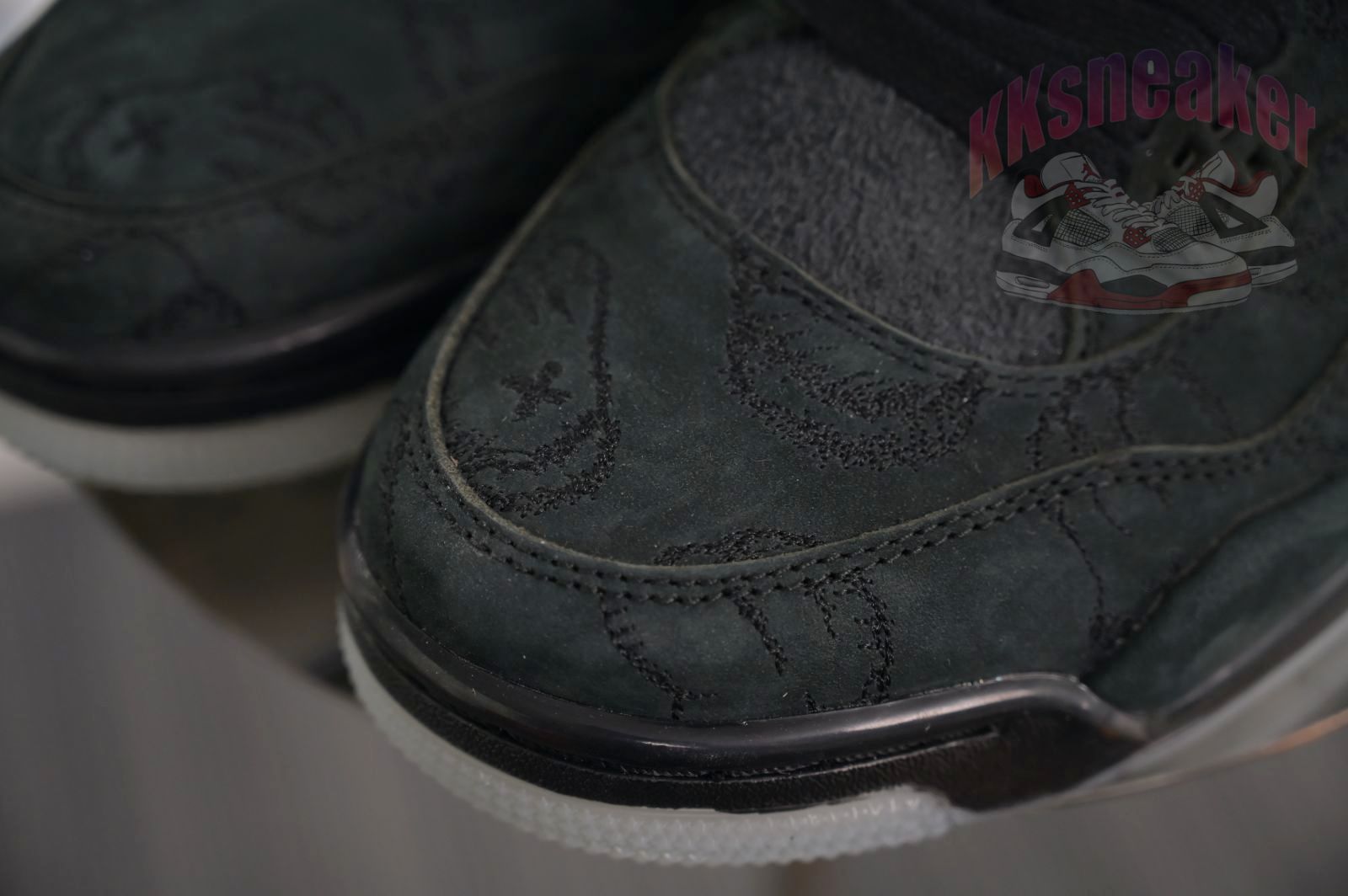 Jordan Air Jordan 4 kaws black