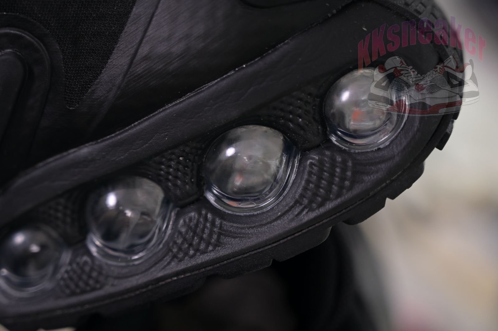 Supreme x Nike Air Max Dn