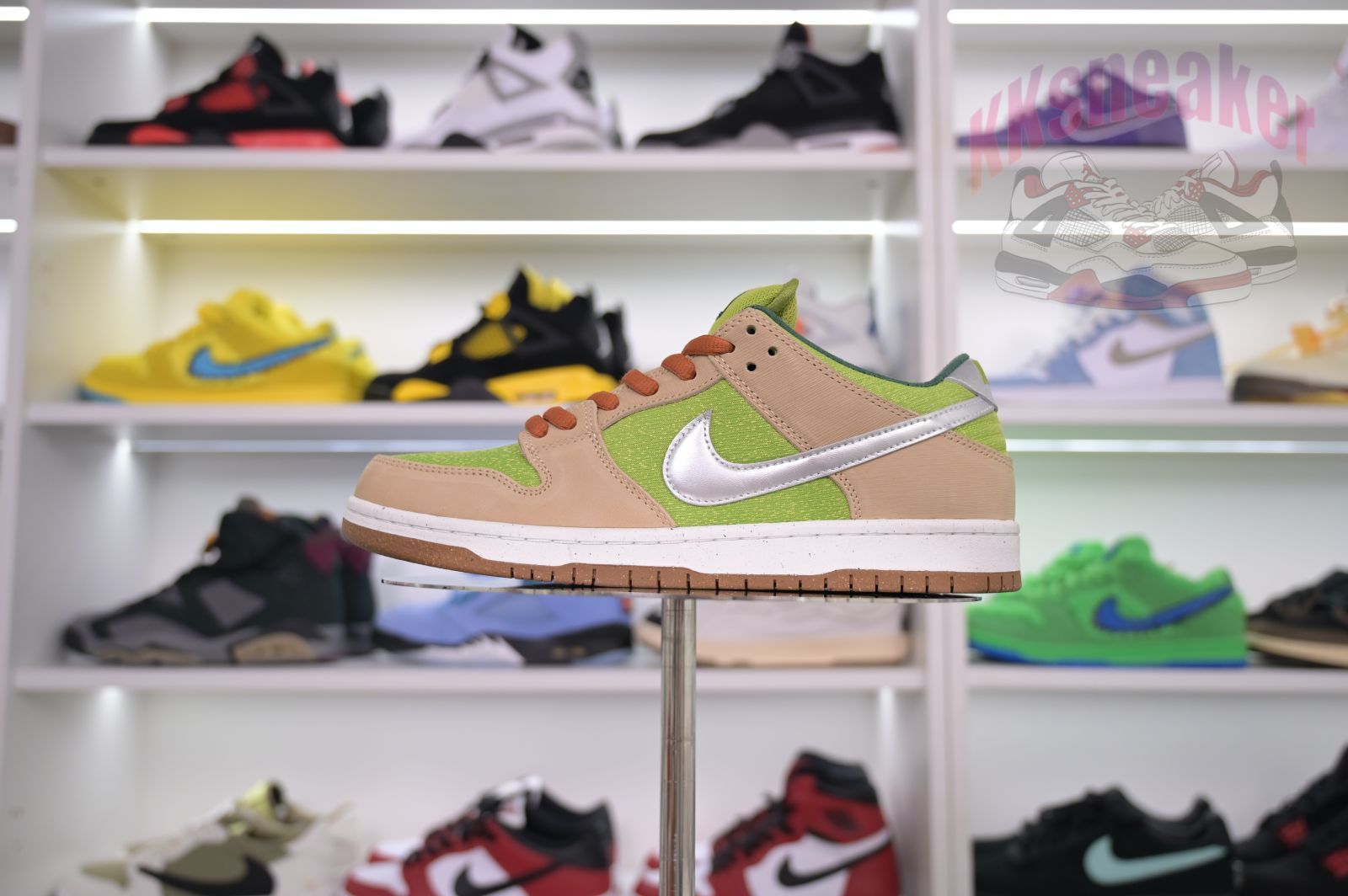 Nike Dunk SB Low