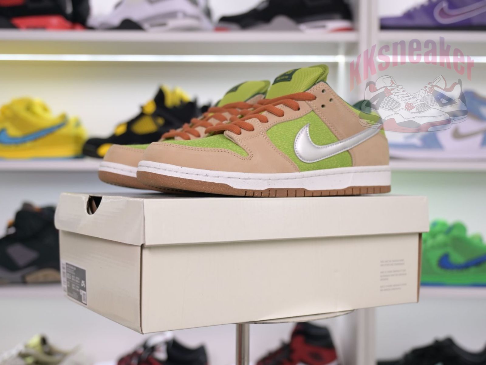 Nike Dunk SB Low