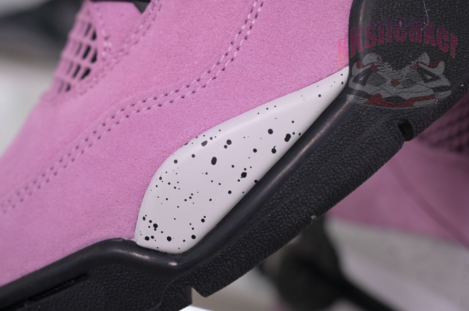 Jordan Air Jordan 4“Orchid”