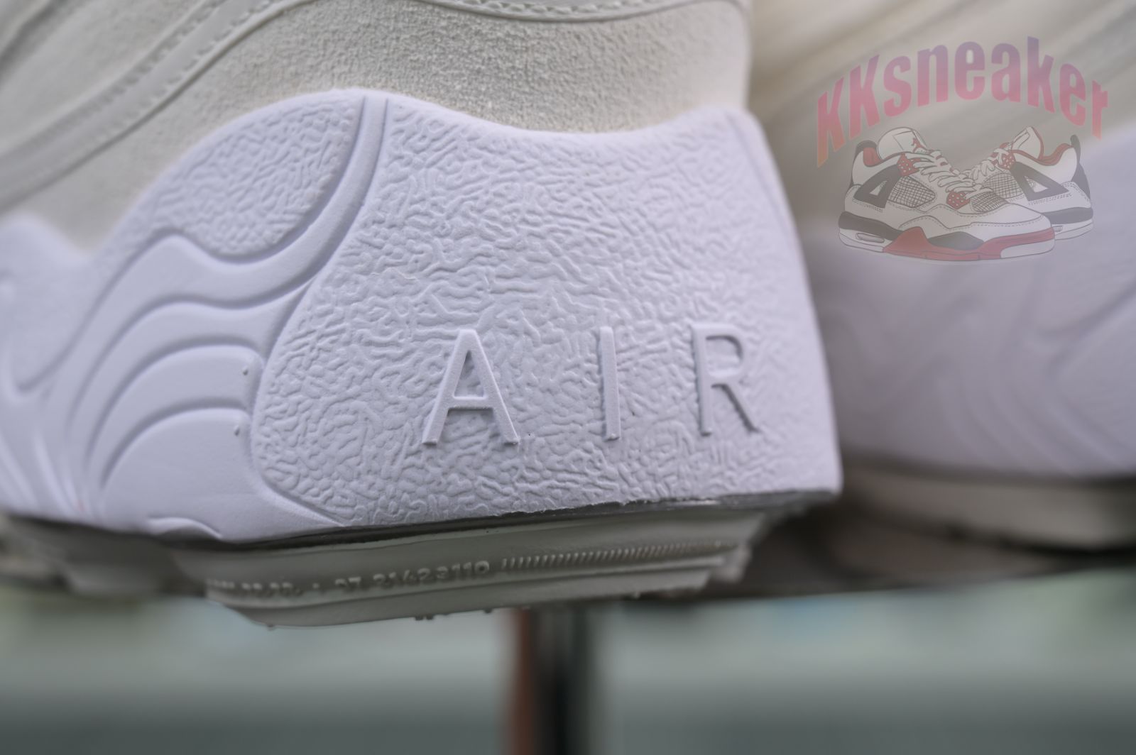 Travis Scott x Nike Shark-A-Don