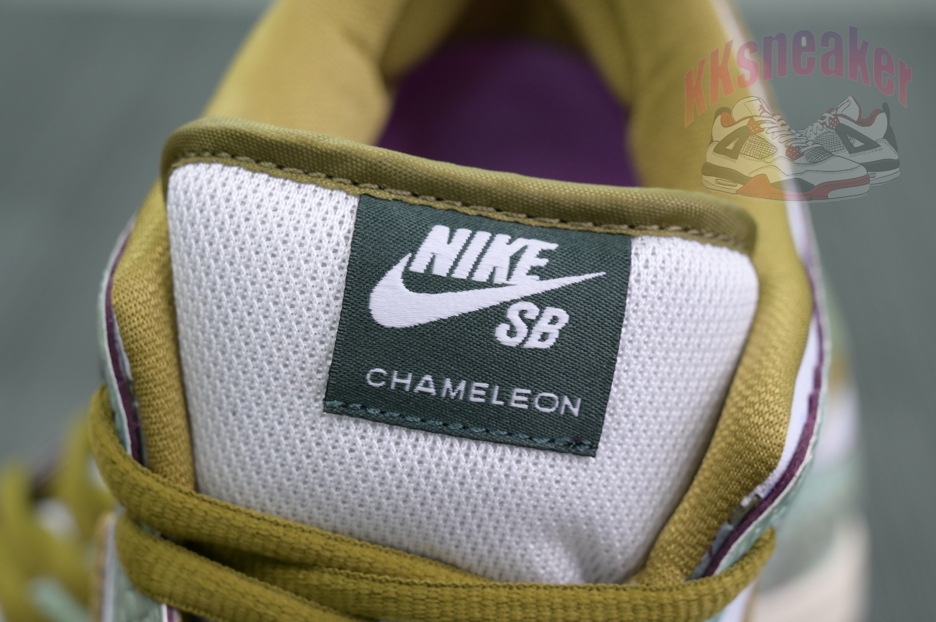 Alexis Sablone x Nike Dunk SB Low