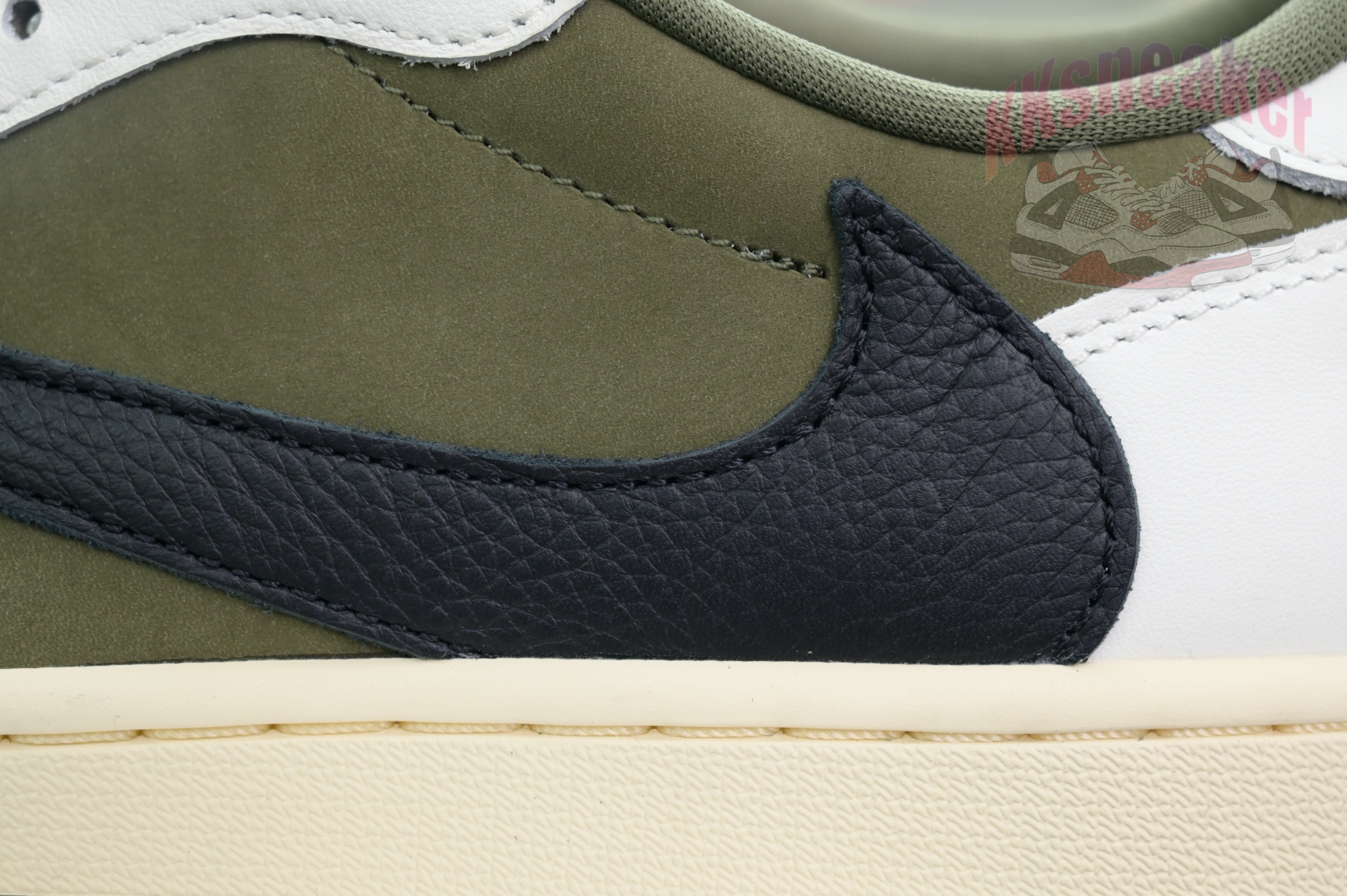 Travis Scott x Jordan Air Jordan 1 Low OG “Medium Olive”