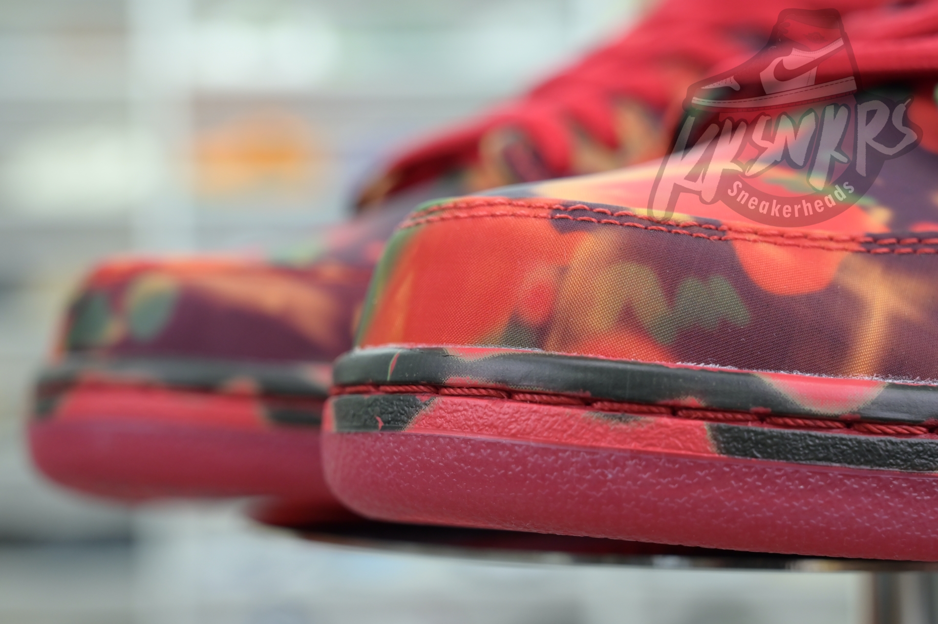 The Wizard of Oz x Nike SBDunk Low“Ruby Slipper”