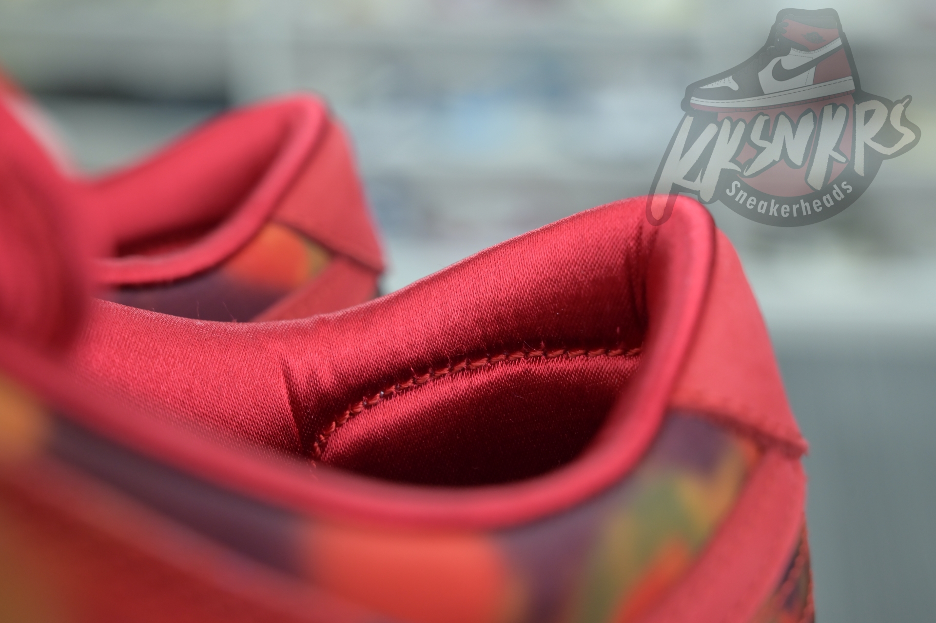 The Wizard of Oz x Nike SBDunk Low“Ruby Slipper”