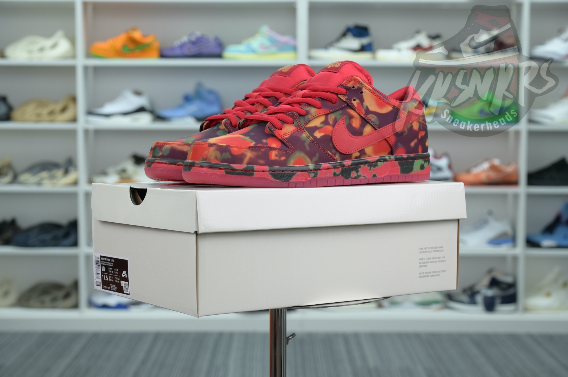 The Wizard of Oz x Nike SBDunk Low“Ruby Slipper”