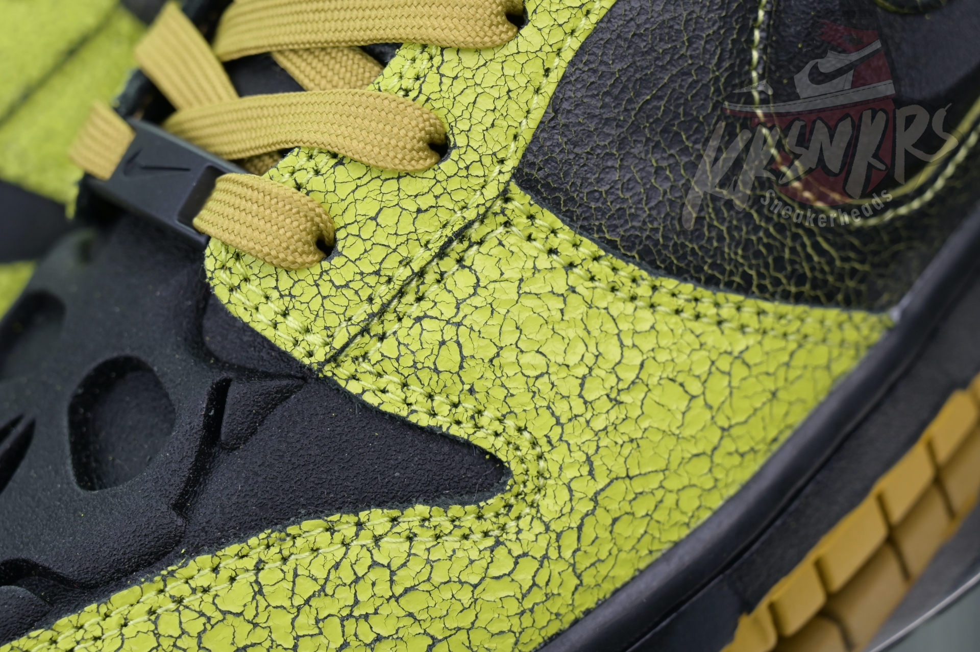 Nike Dunk Low“Halloween”