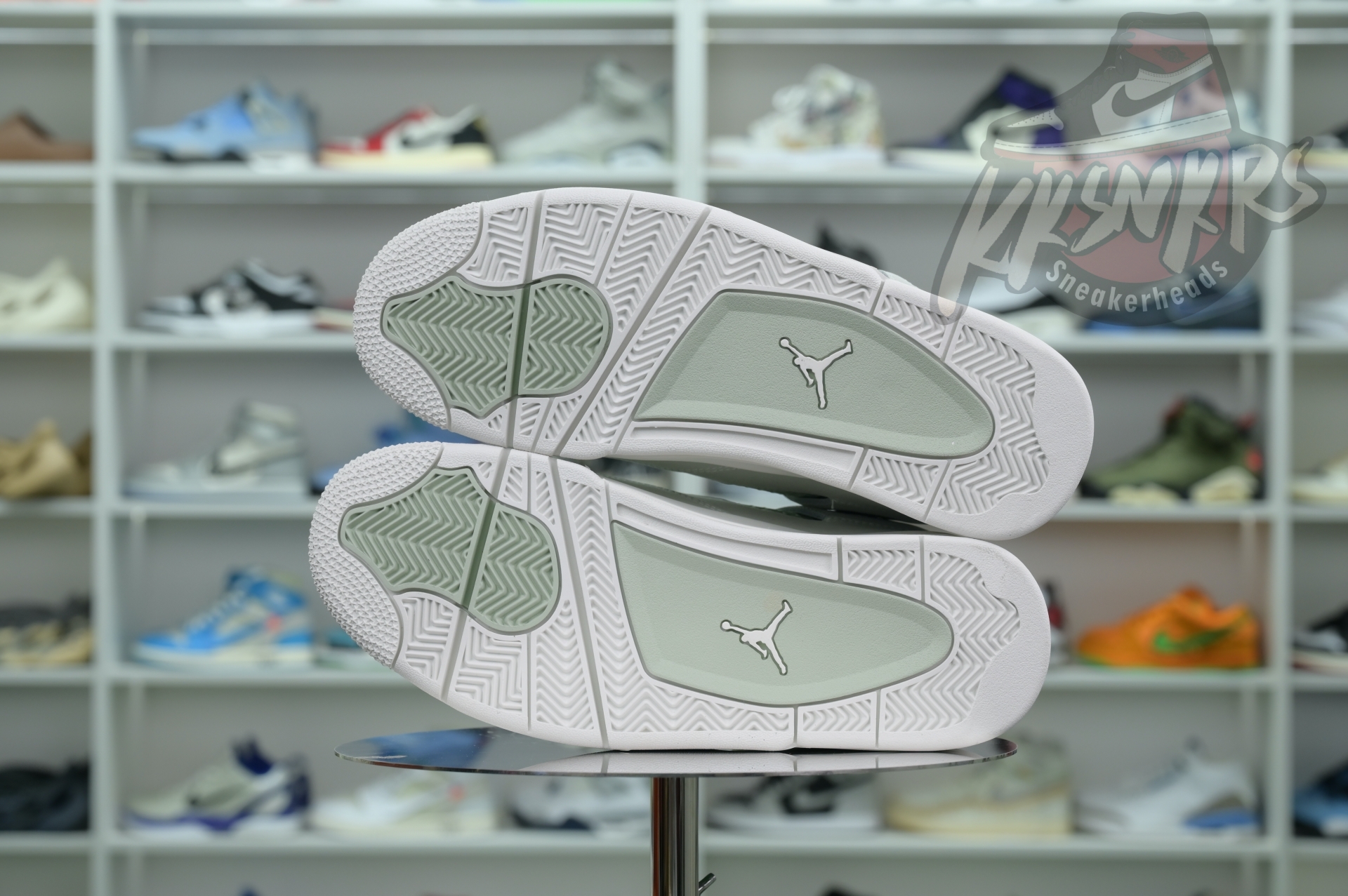 Jordan Air Jordan4“Seafoam”