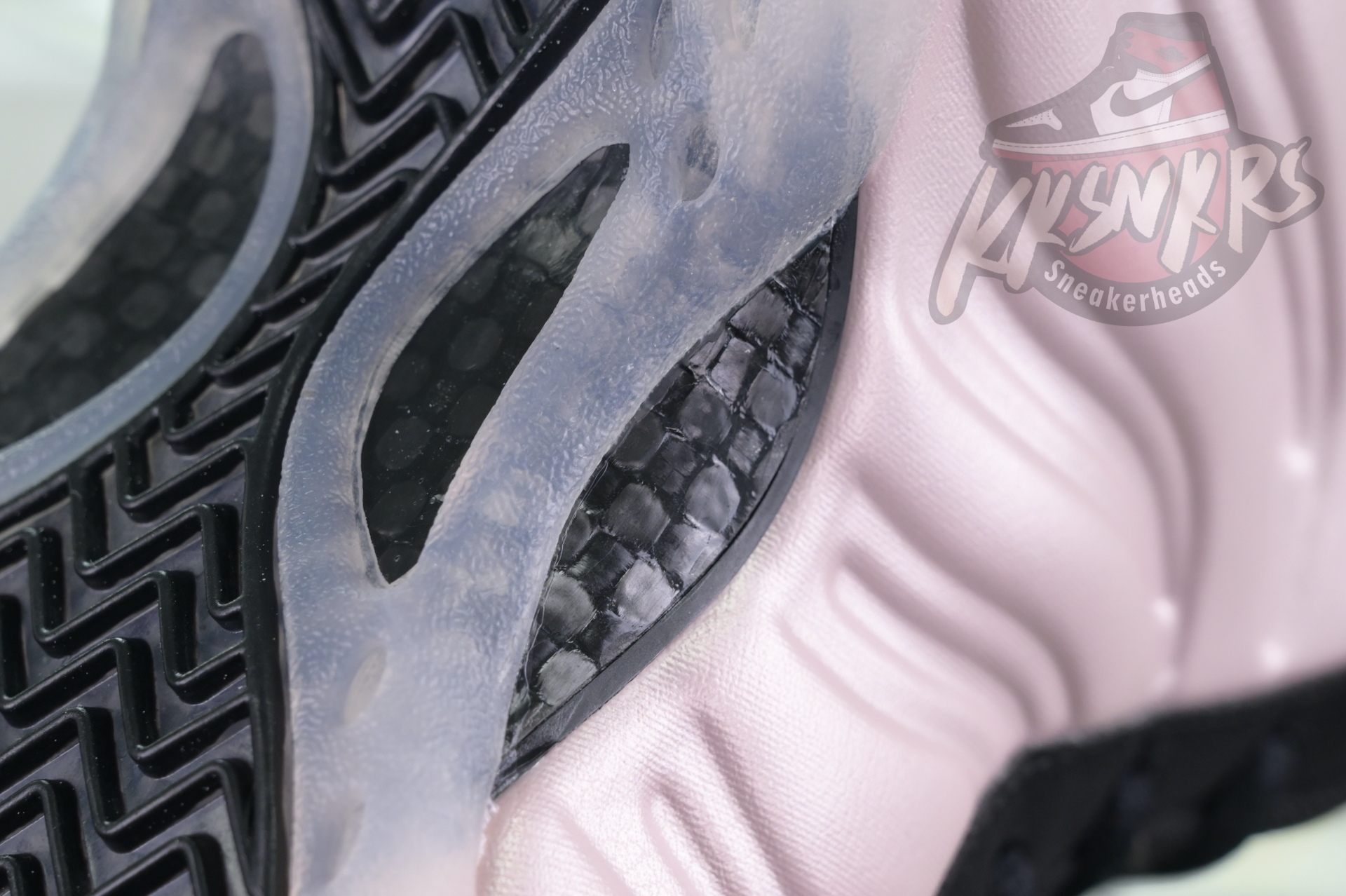 Nike AIR FOAMPOSITE One“DMV”