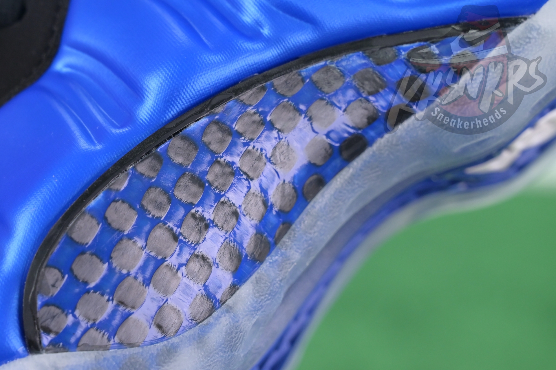 Nike Foamposite One“Dark Neon Royal”