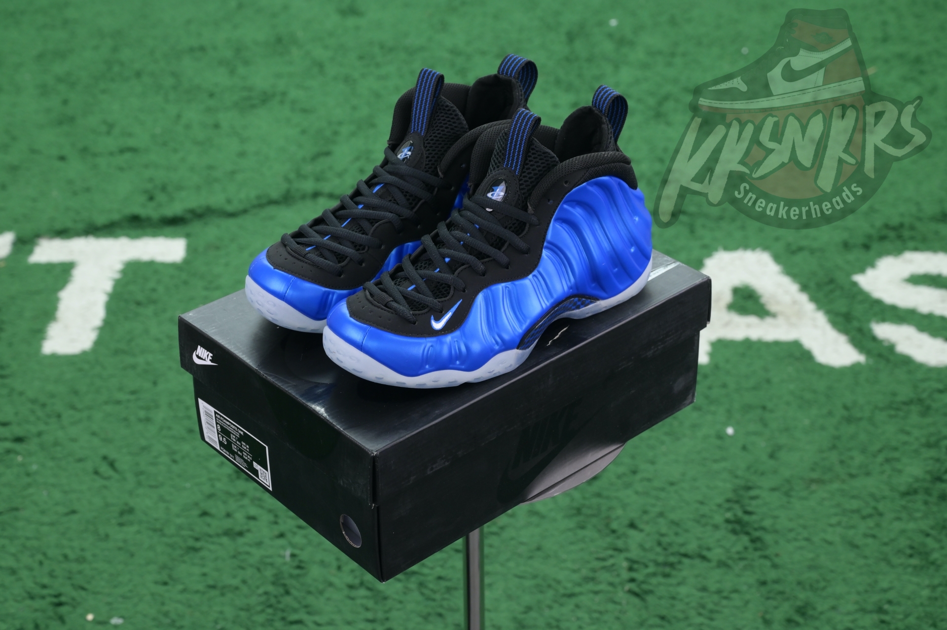 Nike Foamposite One“Dark Neon Royal”