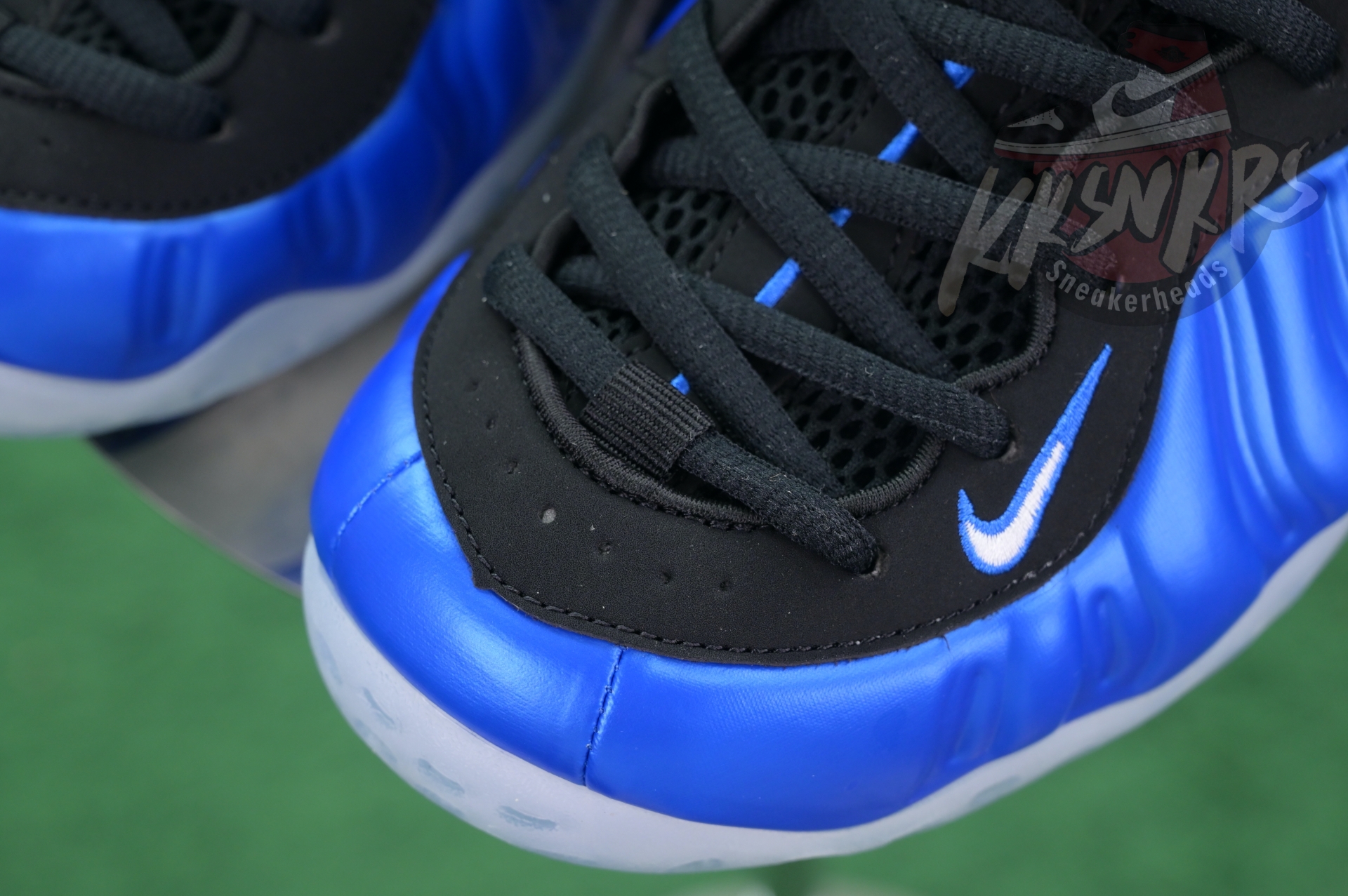 Nike Foamposite One“Dark Neon Royal”