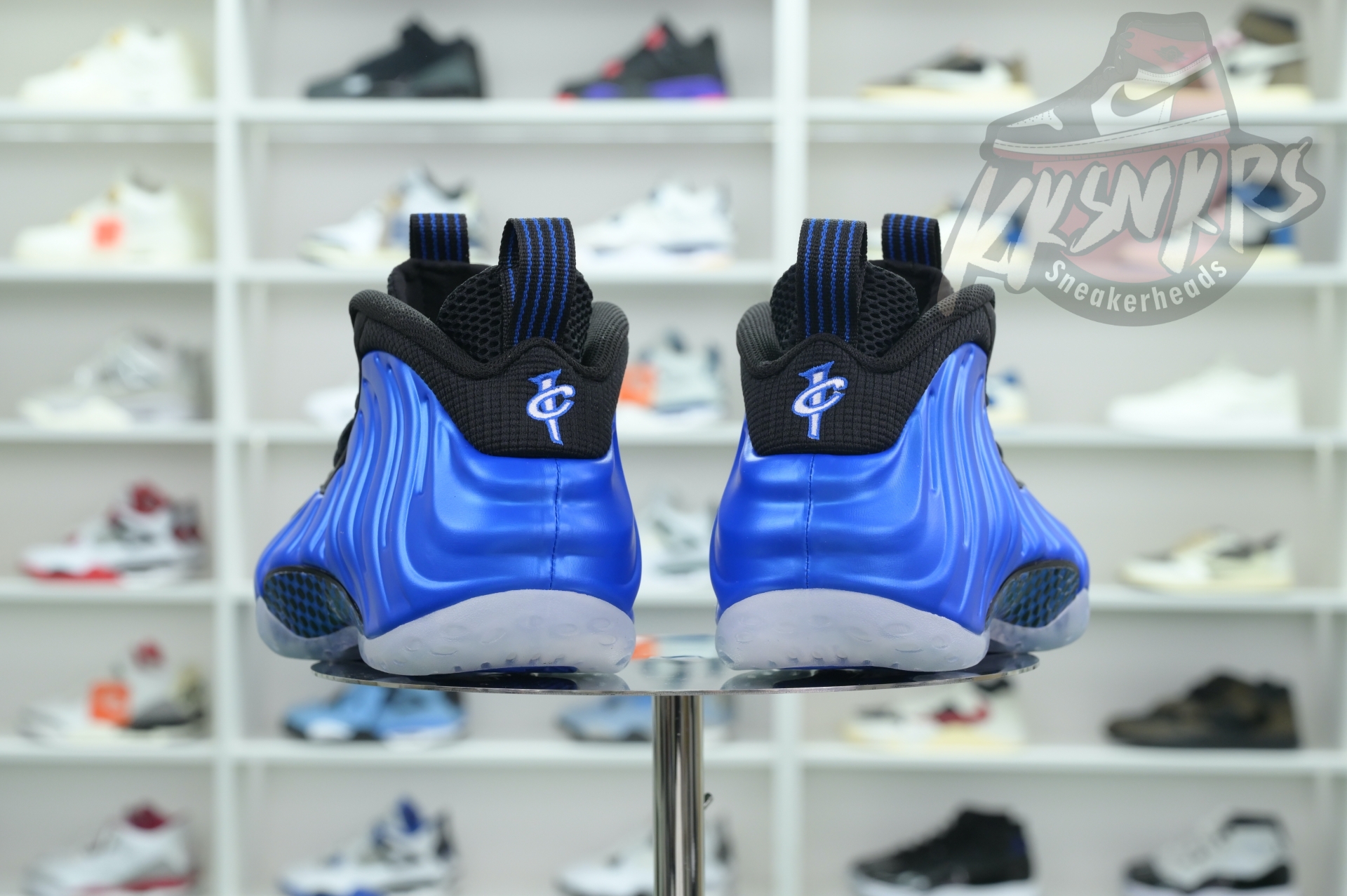 Nike Foamposite One“Dark Neon Royal”