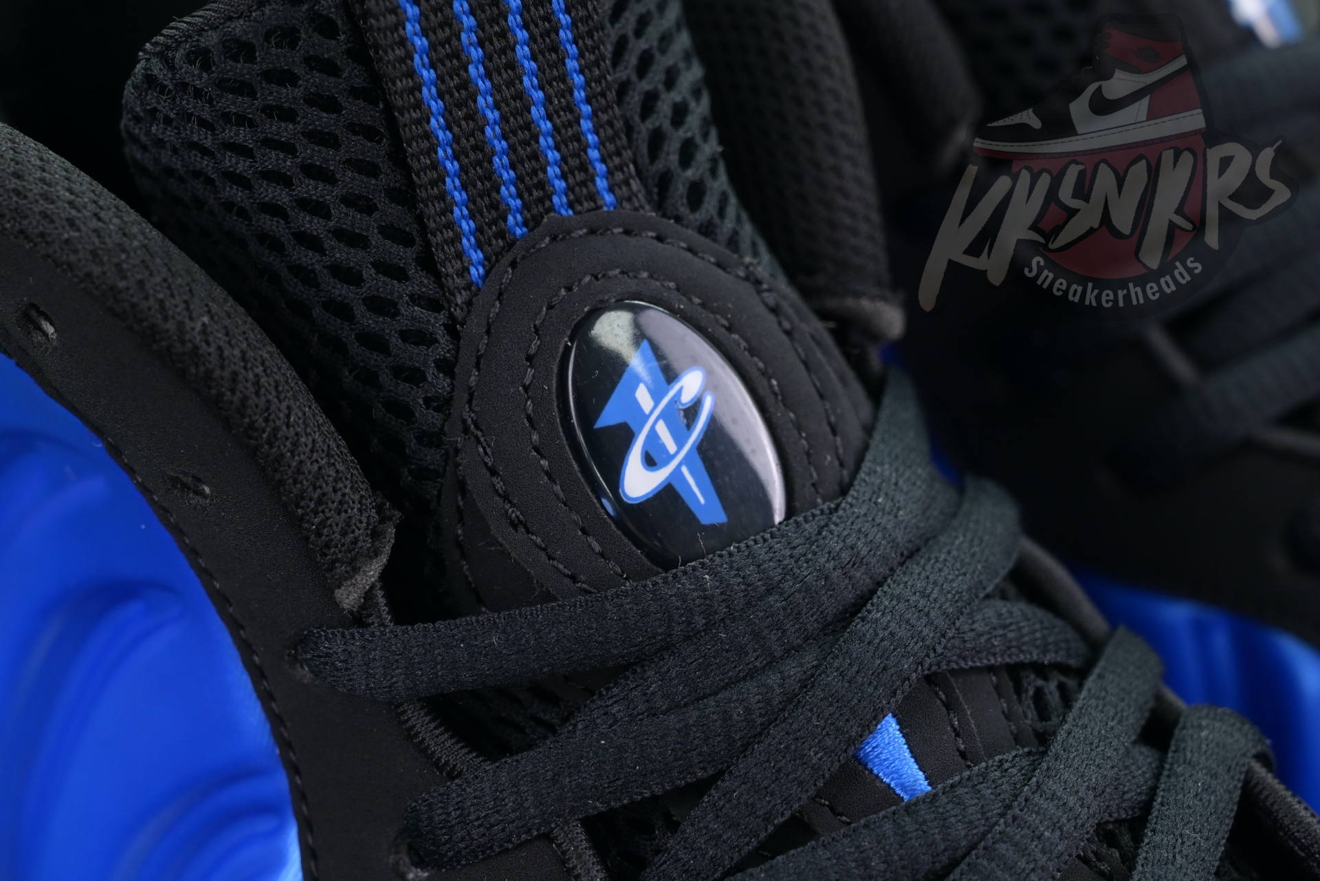 Nike Foamposite One“Dark Neon Royal”