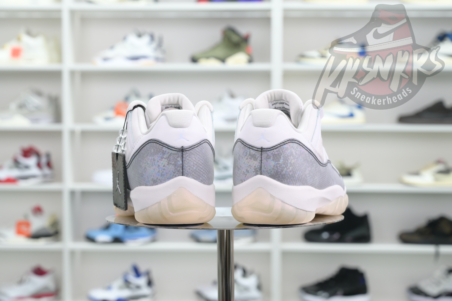 Jordan Air Jordan 11 Low  CNY