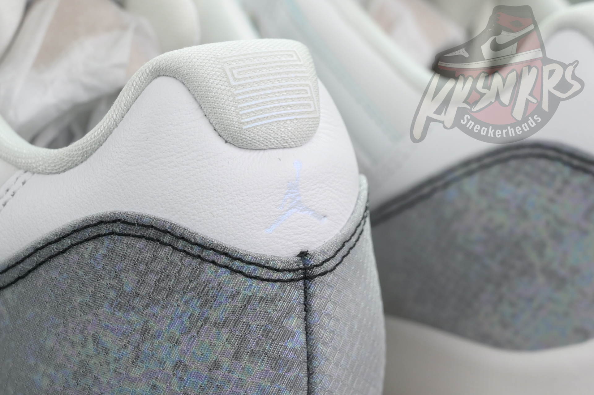 Jordan Air Jordan 11 Low  CNY