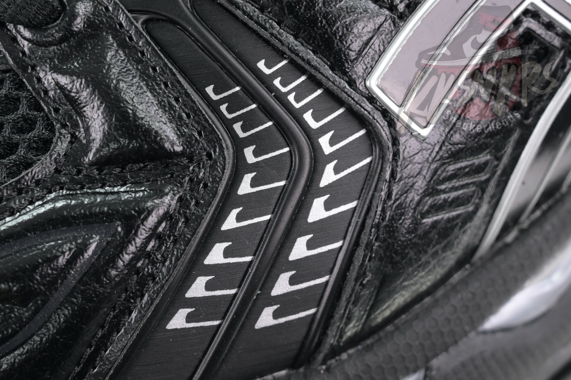 Asics Gel-Kayano 14 Y2K