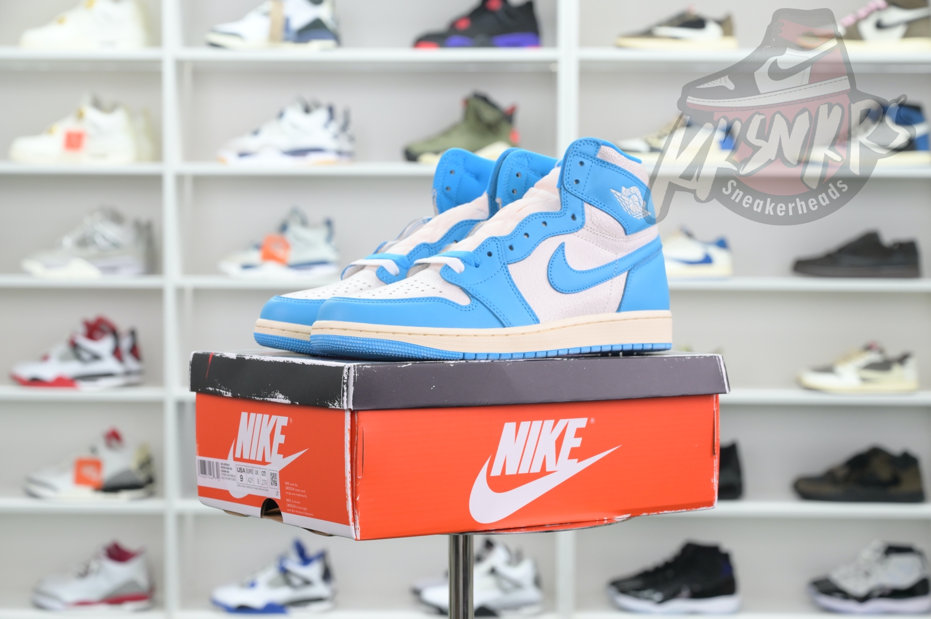 Air Jordan 1 High OG“UNC Reimagined”