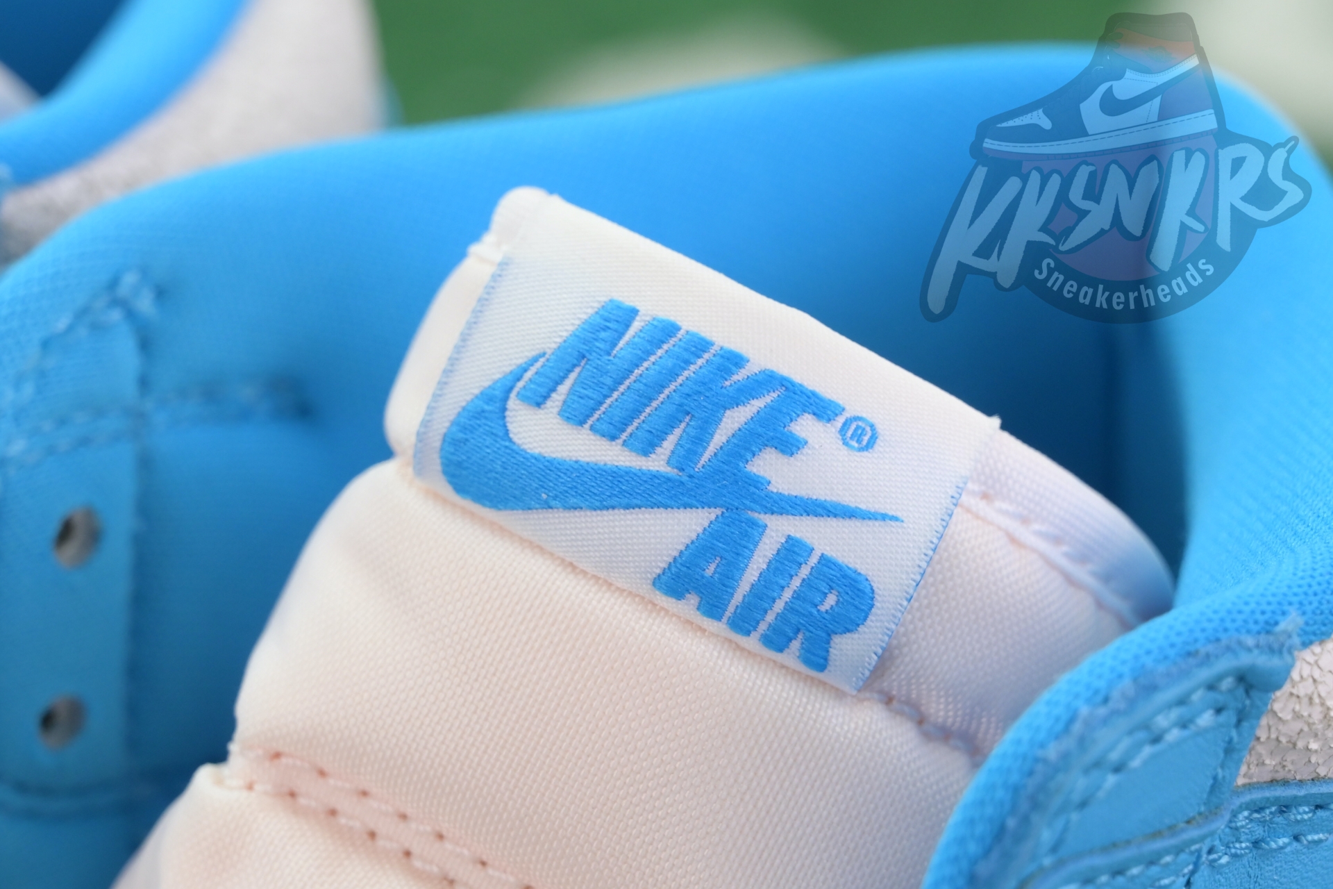 Air Jordan 1 High OG“UNC Reimagined”