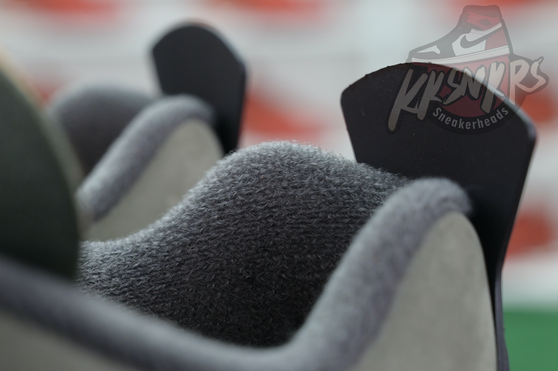 UNDEFEATED x Jordan Air Jordan 4  B1519-200