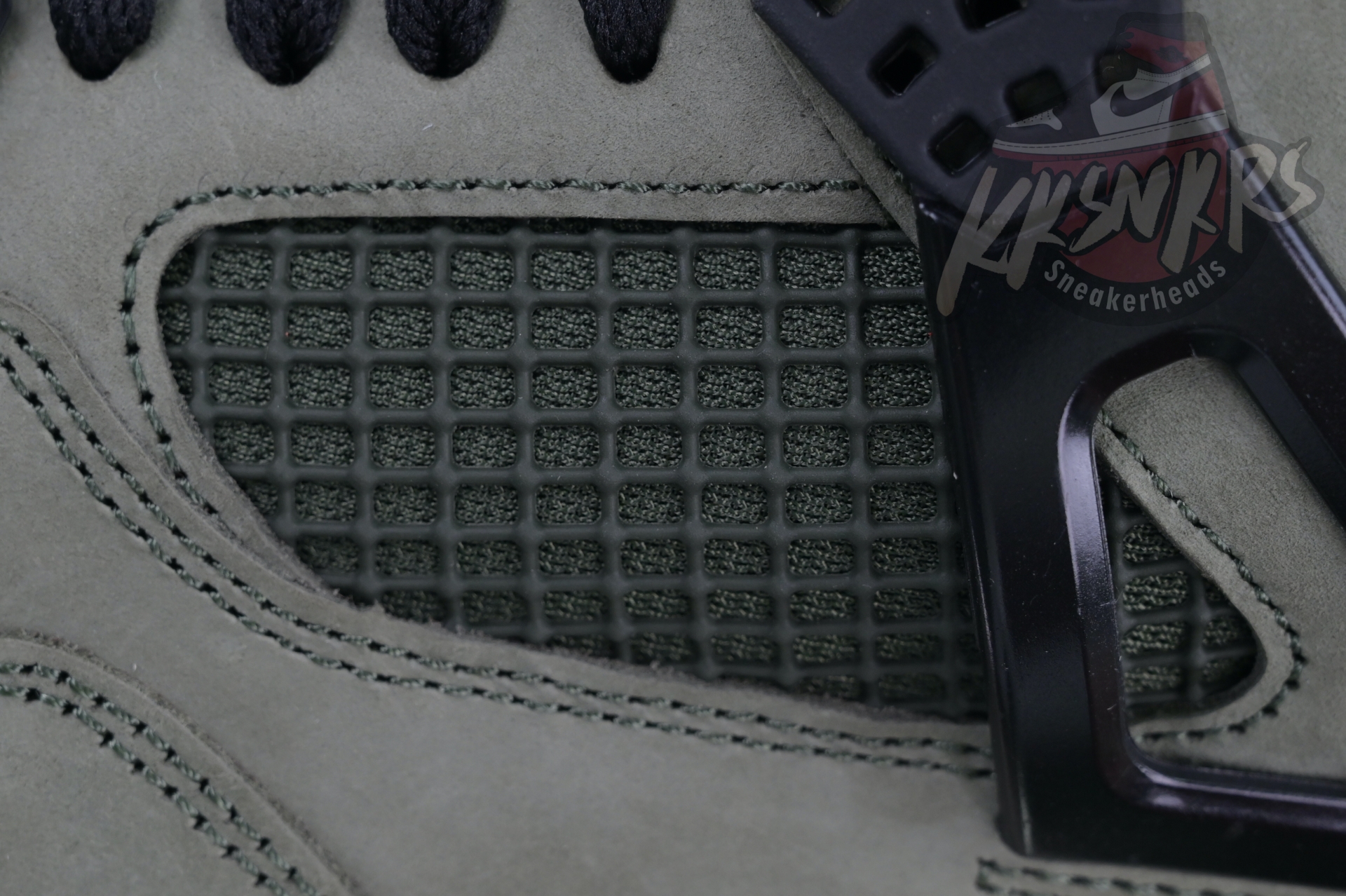 UNDEFEATED x Jordan Air Jordan 4  B1519-200