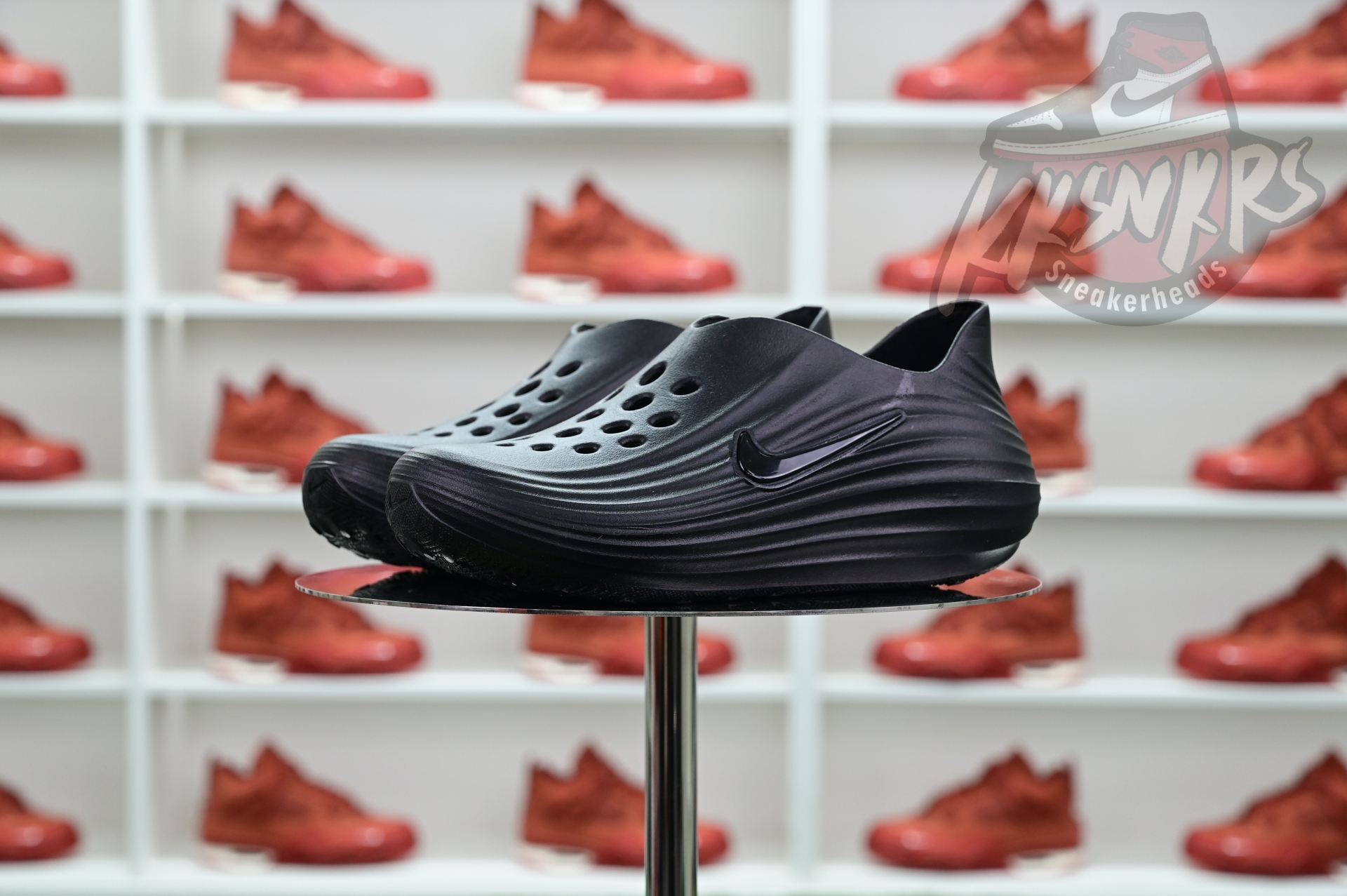 Nike ReactX Rejuven8 HV5060-001