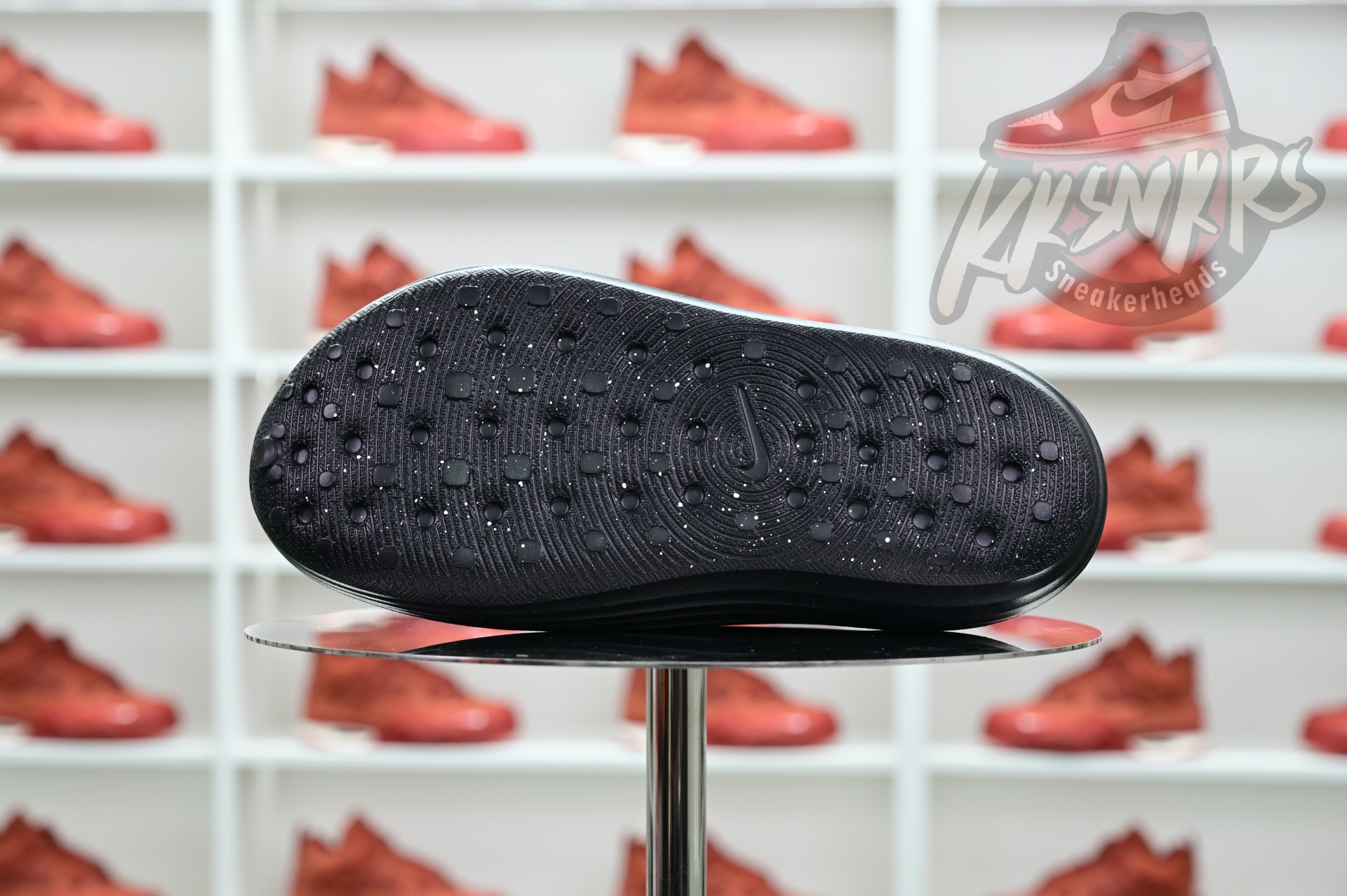 Nike ReactX Rejuven8  HV5062-001