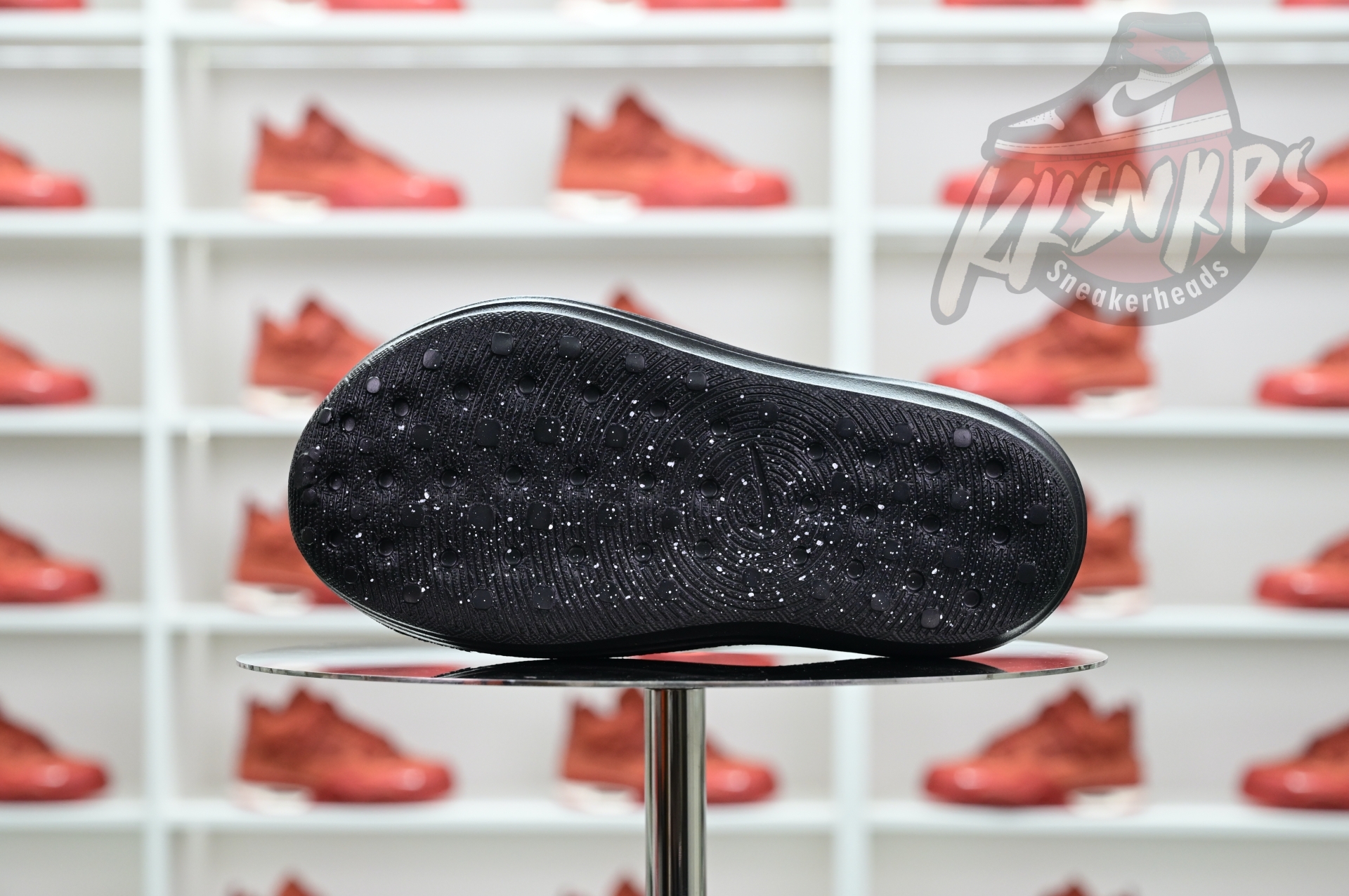 Nike ReactX Rejuven8 HV5060-001