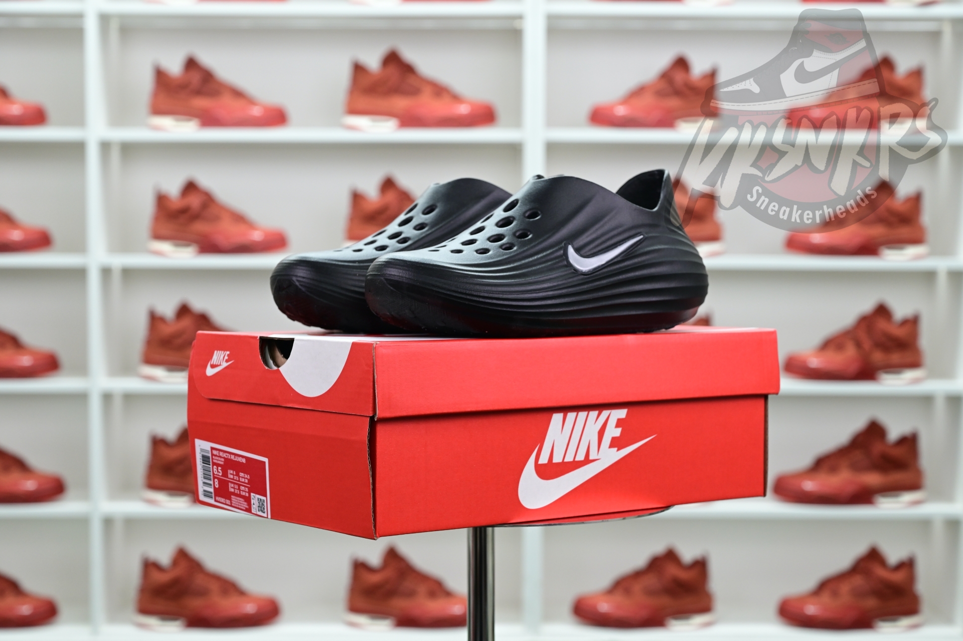 Nike ReactX Rejuven8  HV5062-001